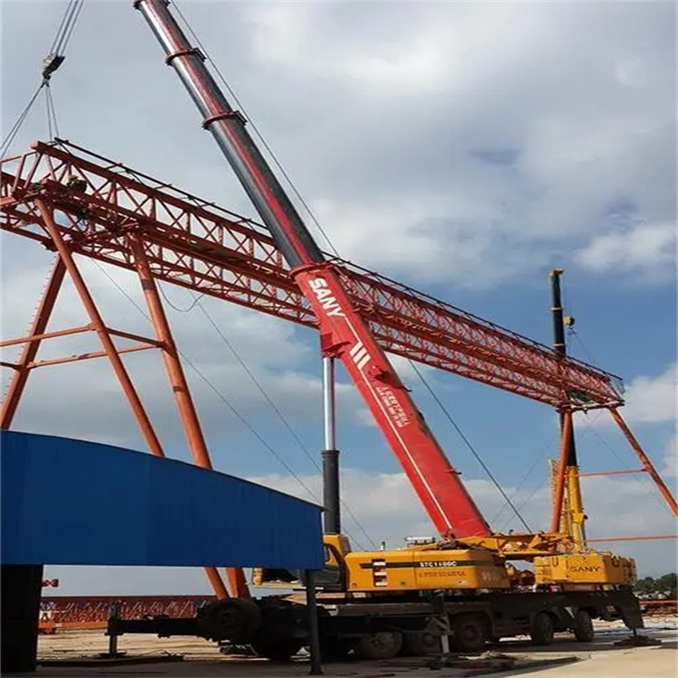 五湖渔场专业提供吊车租赁