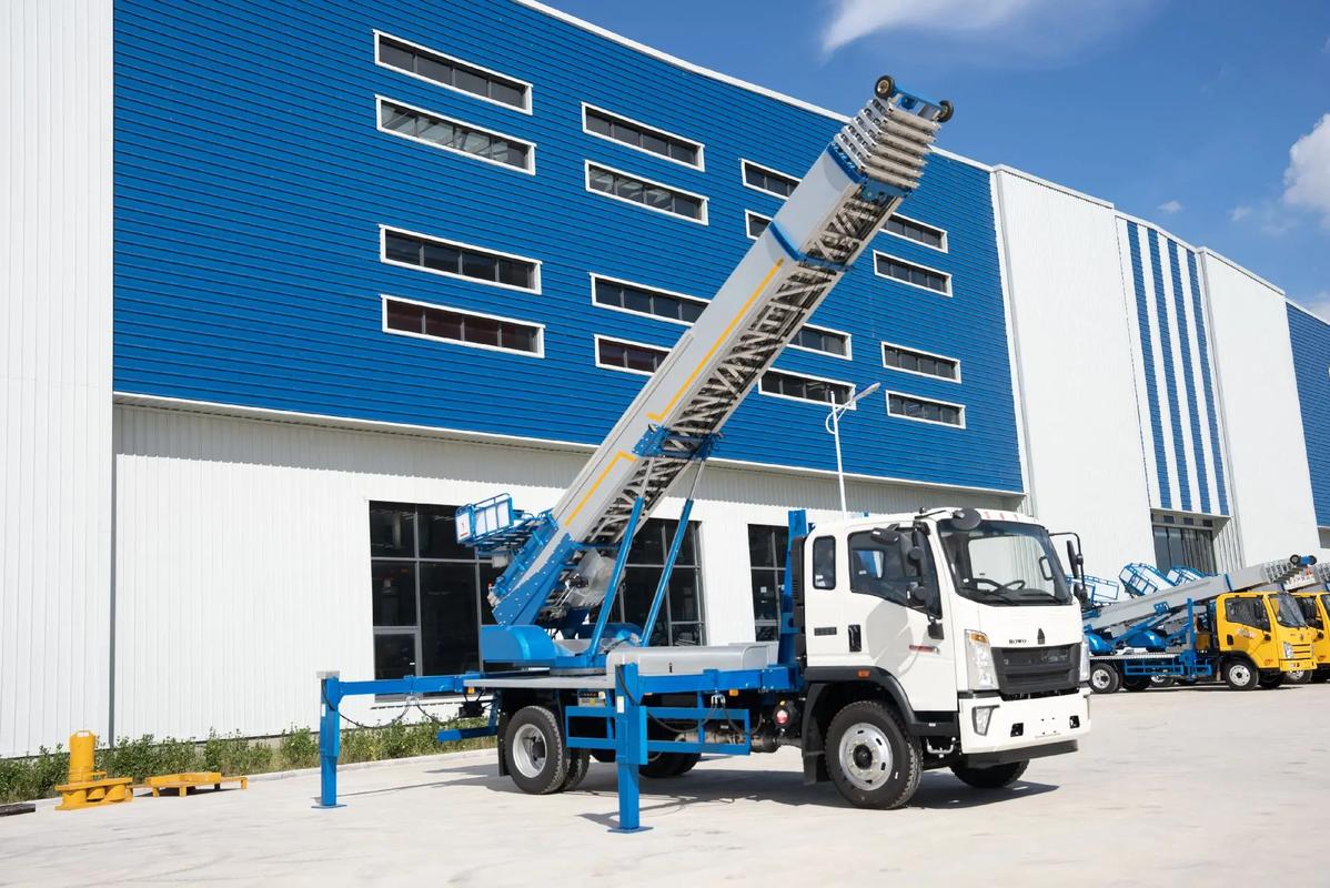 五湖渔场小型云梯车上料车租赁多少钱