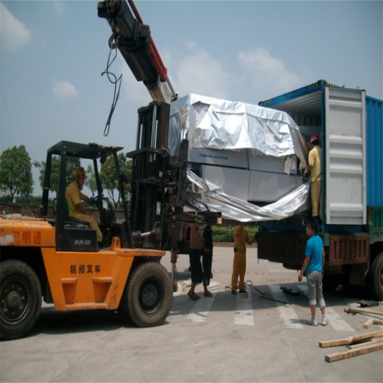 五湖渔场物流仓库装卸随车吊租赁服务优势与选择指南