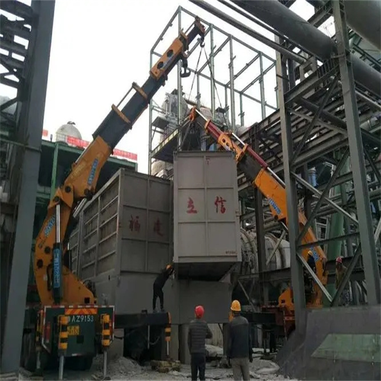 五湖渔场折臂吊车租赁电话